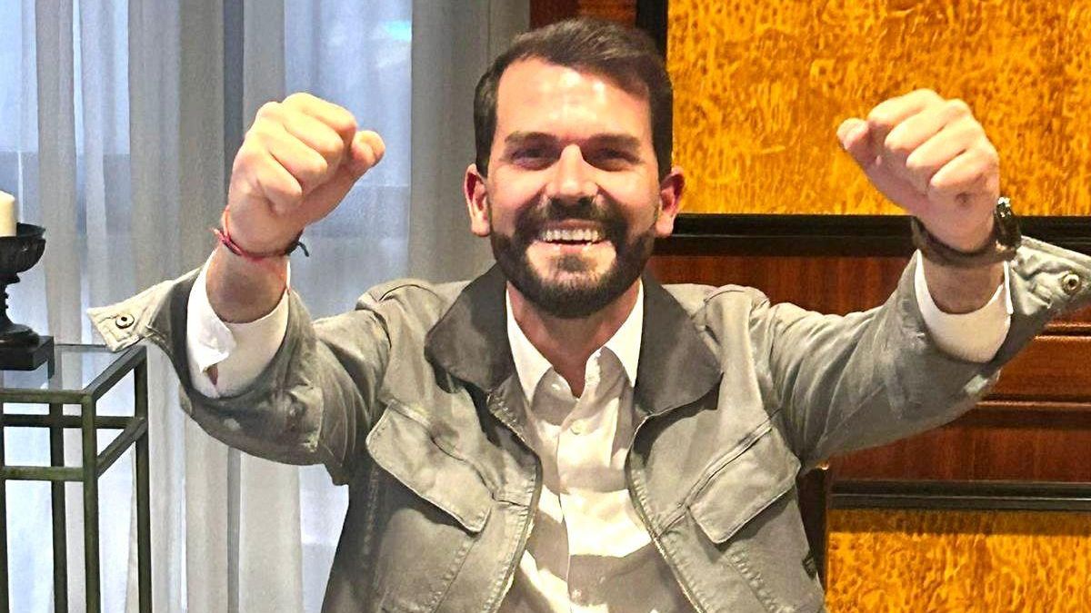 Álvaro Sánchez Cotrina gana las primarias del PSOE de Extremadura y será el nuevo secretario general