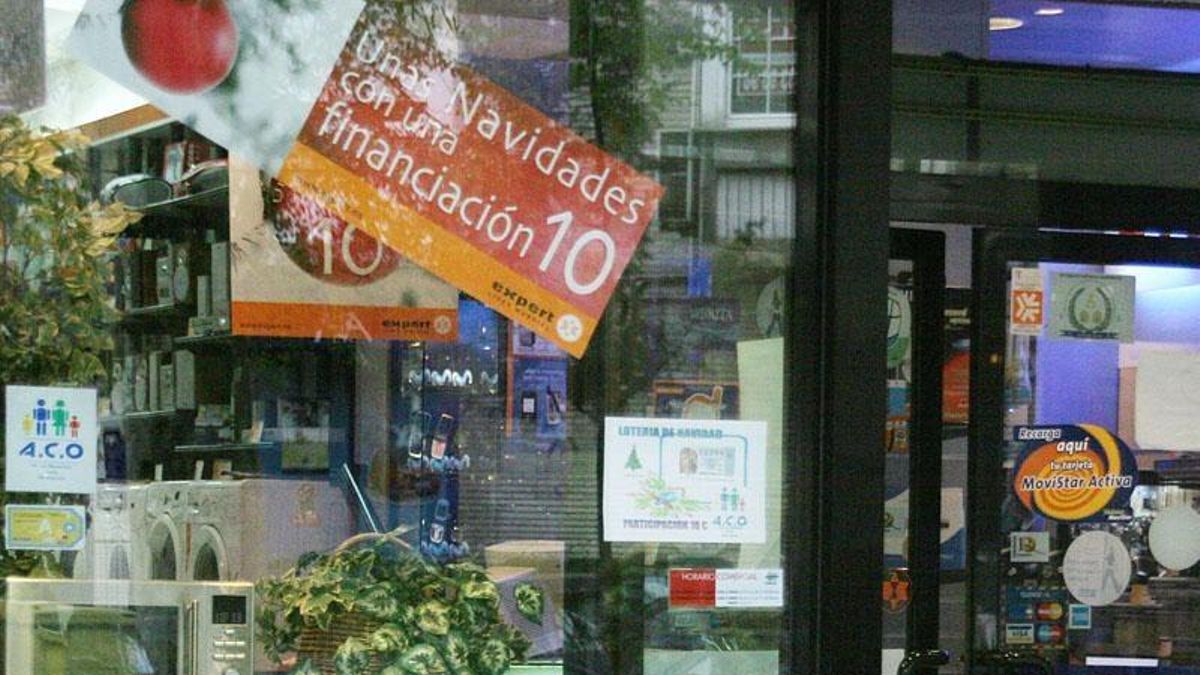 (Ampliación) Las ventas del comercio minorista bajan un 8,4% en octubre y acumulan 28 meses de caídas