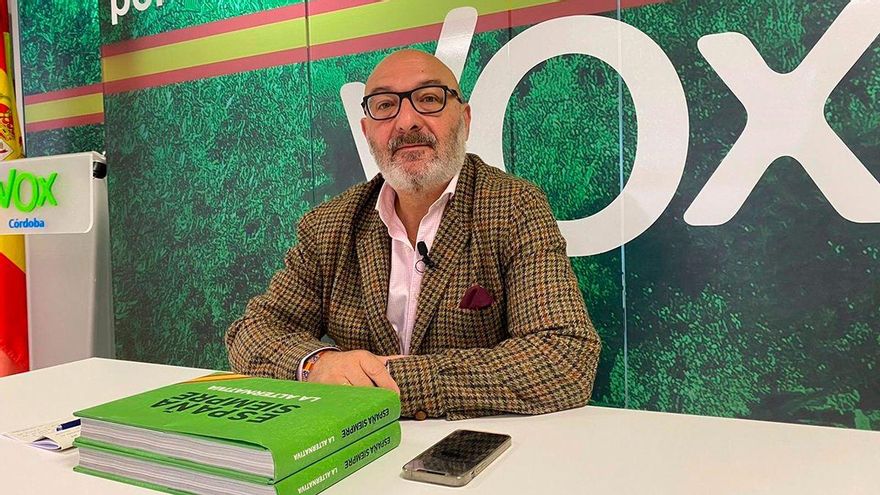 Alejandro Hernández presenta su dimisión como presidente de Vox en Córdoba