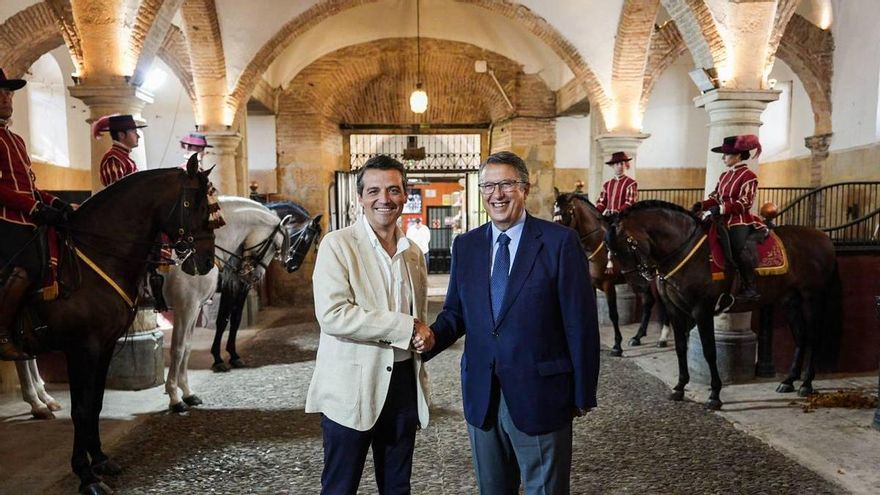 El Ayuntamiento de Córdoba consuma la cesión de Caballerizas Reales para los próximos 25 años como mínimo
