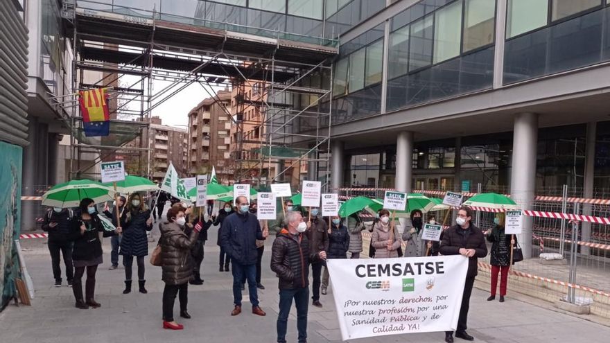 CEMSATSE ha llevado a cabo hoy la última concentración de los Jueves sanitarios