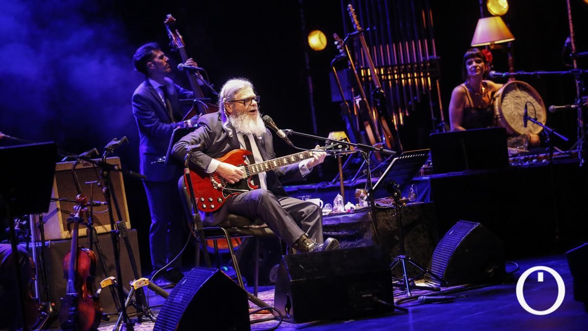 Concierto de Gustavo Santaolalla