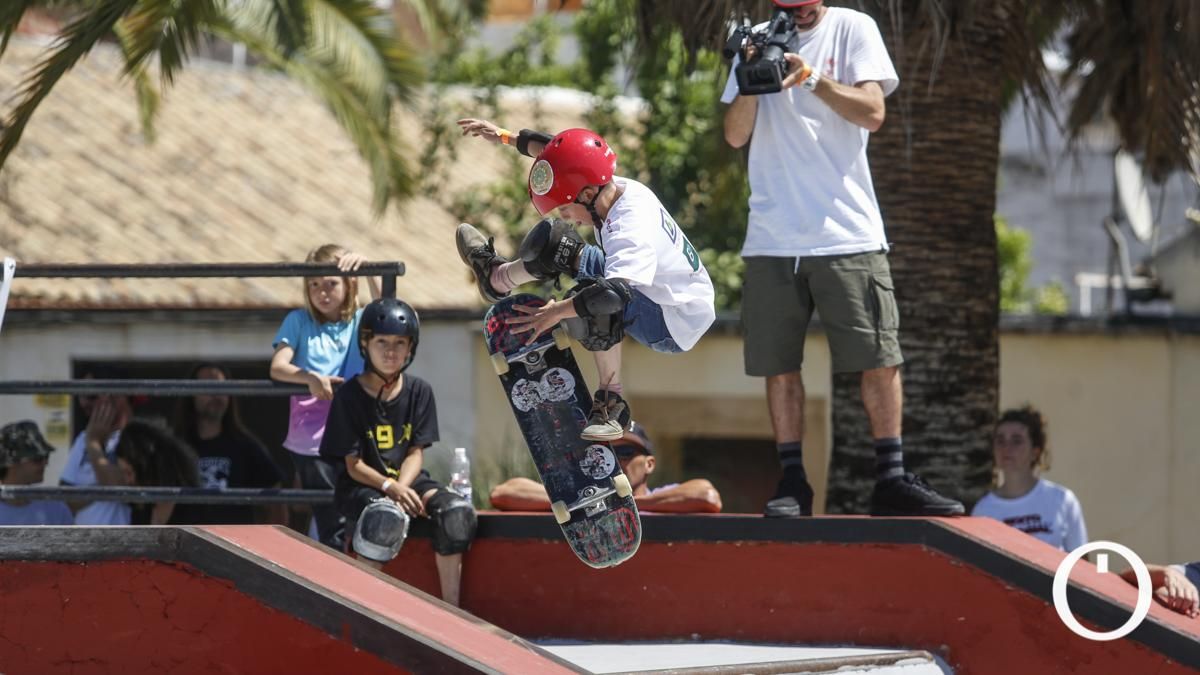 Prueba andaluza de skate en el skatepark de Cañero