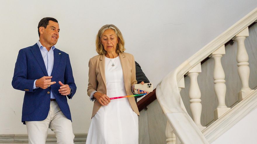 Moreno fulmina a la consejera de Salud para intentar sofocar el escándalo de los cribados de cáncer de mama