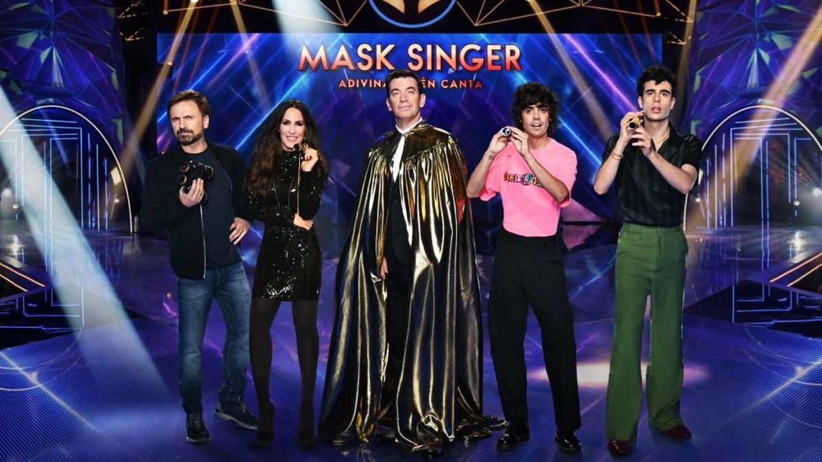 'Mask Singer' comparte los posados de Arturo Valls, los Javis, José Mota y Malú con algunas de las máscaras