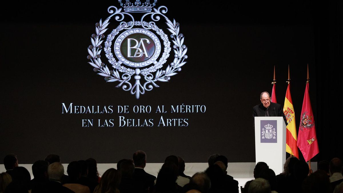 Josep Maria Pou, durante su intervención en nombre de todos los premiados