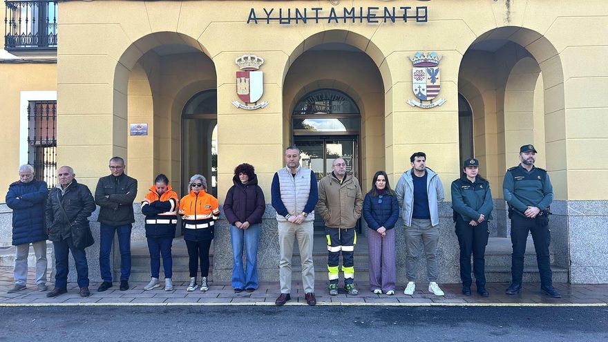 Castilla-La Mancha guarda un minuto de silencio como muestra de dolor por la tragedia en Adamuz