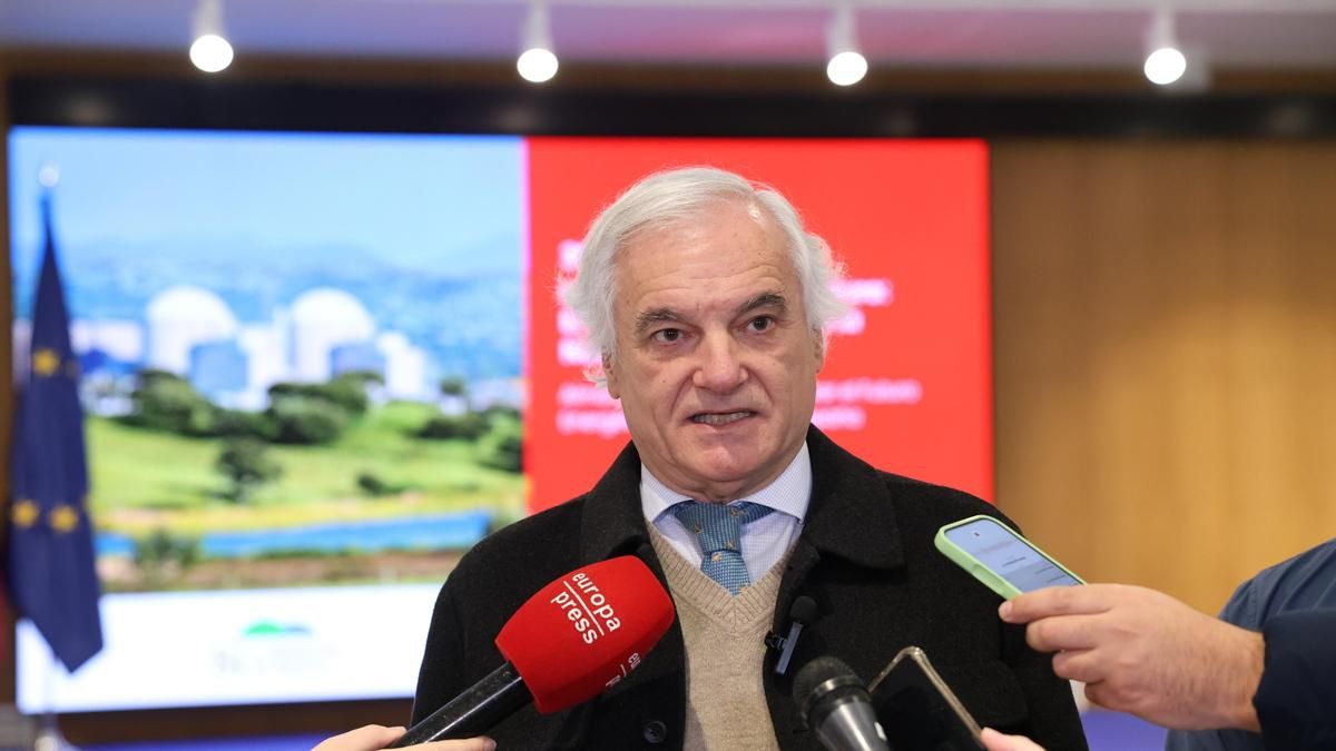 La patronal madrileña pide recuperar el despido por bajas laborales reiteradas
