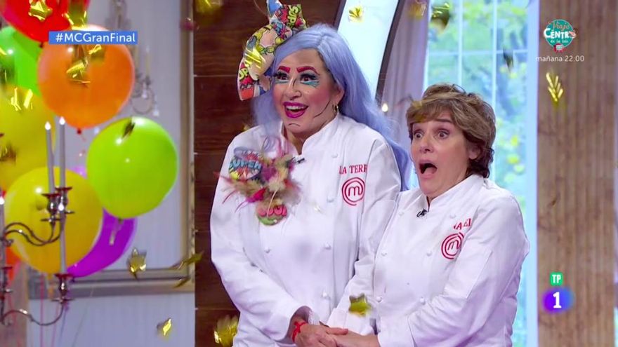Anabel Alonso ganó 'MasterChef Navidad' en una final que incendió las cocinas y durmió a Boris Izaguirre