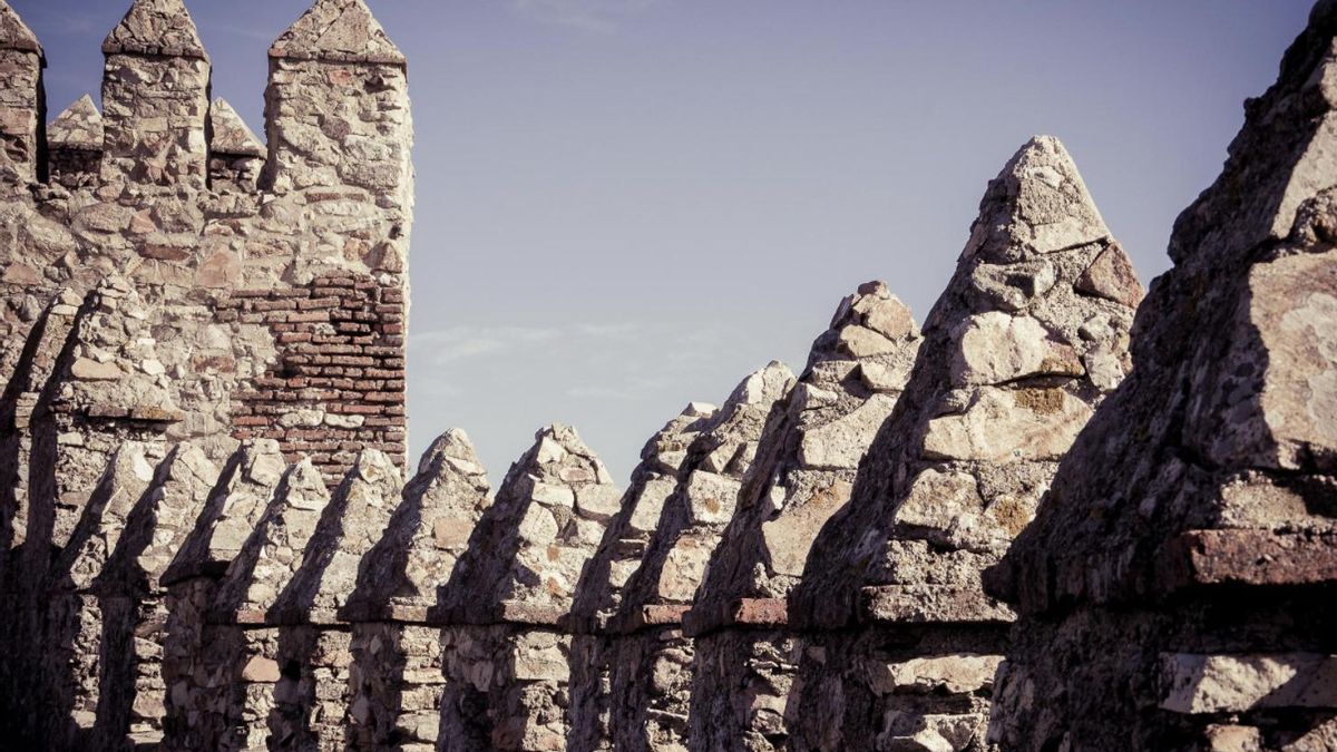 Diversas campañas arqueológicas han permitido recuperar el esplendor de las torres y los niveles originales del suelo