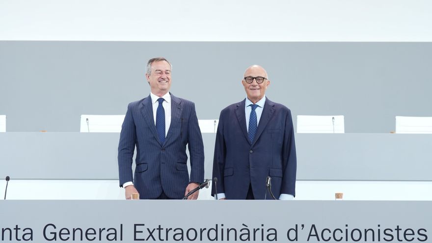 Sabadell's shareholders approve the sale of their British subsidiary and the megadividDo that complicate the BBVA OPA