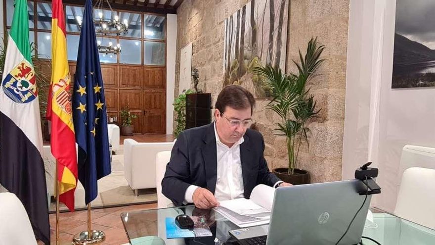 El presidente de Extremadura, Guillermo Fernández Vara, ha inaugurado esta tarde el V Encuentro Iberoamericano de Turismo Rural