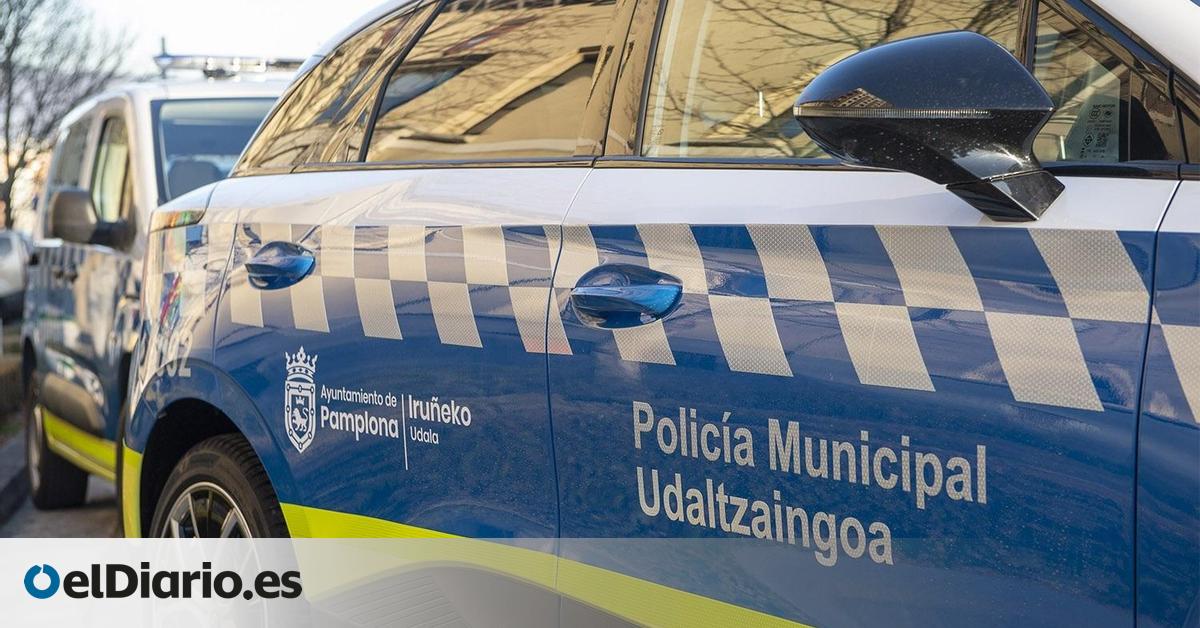 팜플로나 대학 파티에서 젊은 여성을 성폭행한 혐의로 4명이 체포됐다. 팜플로나 대학 파티에서 젊은 여성을 성폭행한 혐의로 4명이 체포됐다.