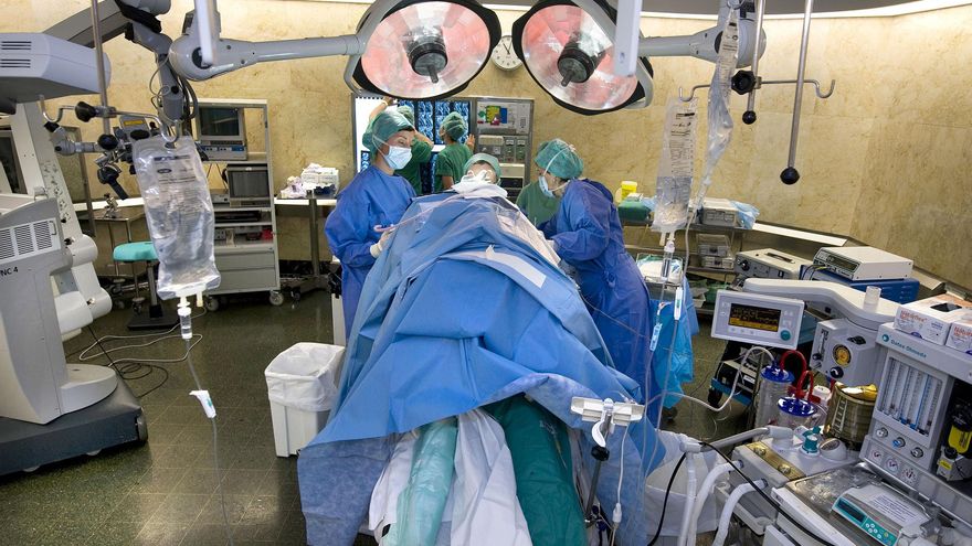 Navarra reduce las listas de espera pero la demora para especialistas sigue duplicando el máximo legal