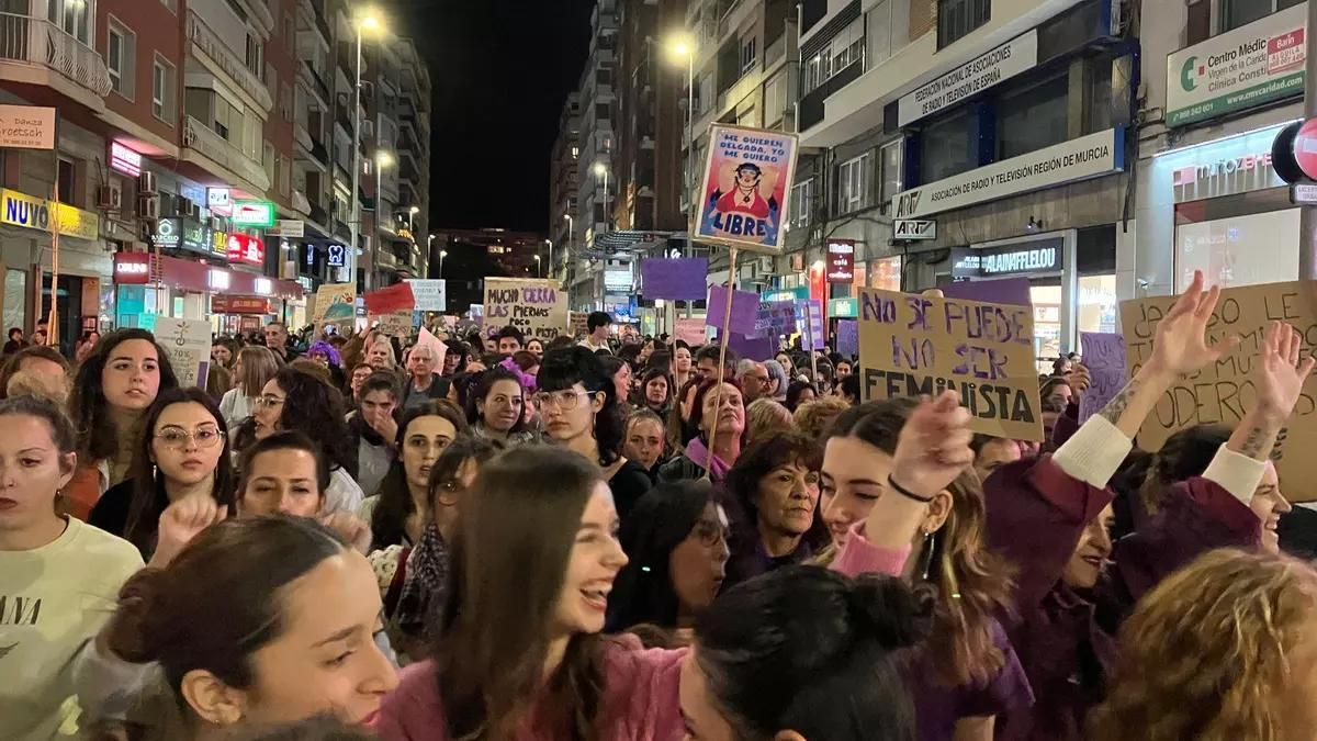 Tres manifestaciones feministas recorrerán Murcia y Cartagena este domingo por el 8M