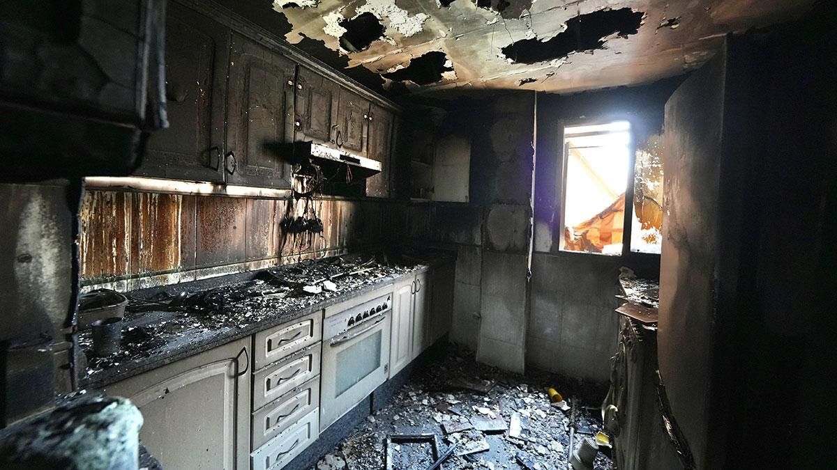 Incendio en una vivienda de Parque Azahara