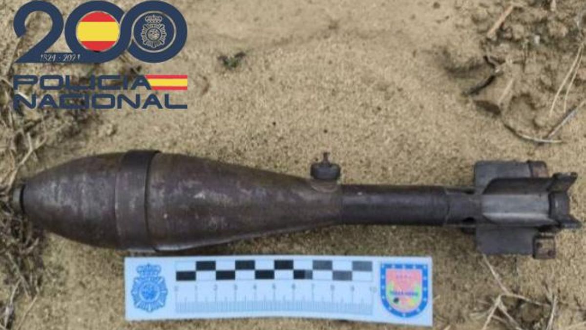 La Policía Nacional neutraliza un artefacto de la Guerra Civil con la carga activa hallado en una vivienda de Huesca