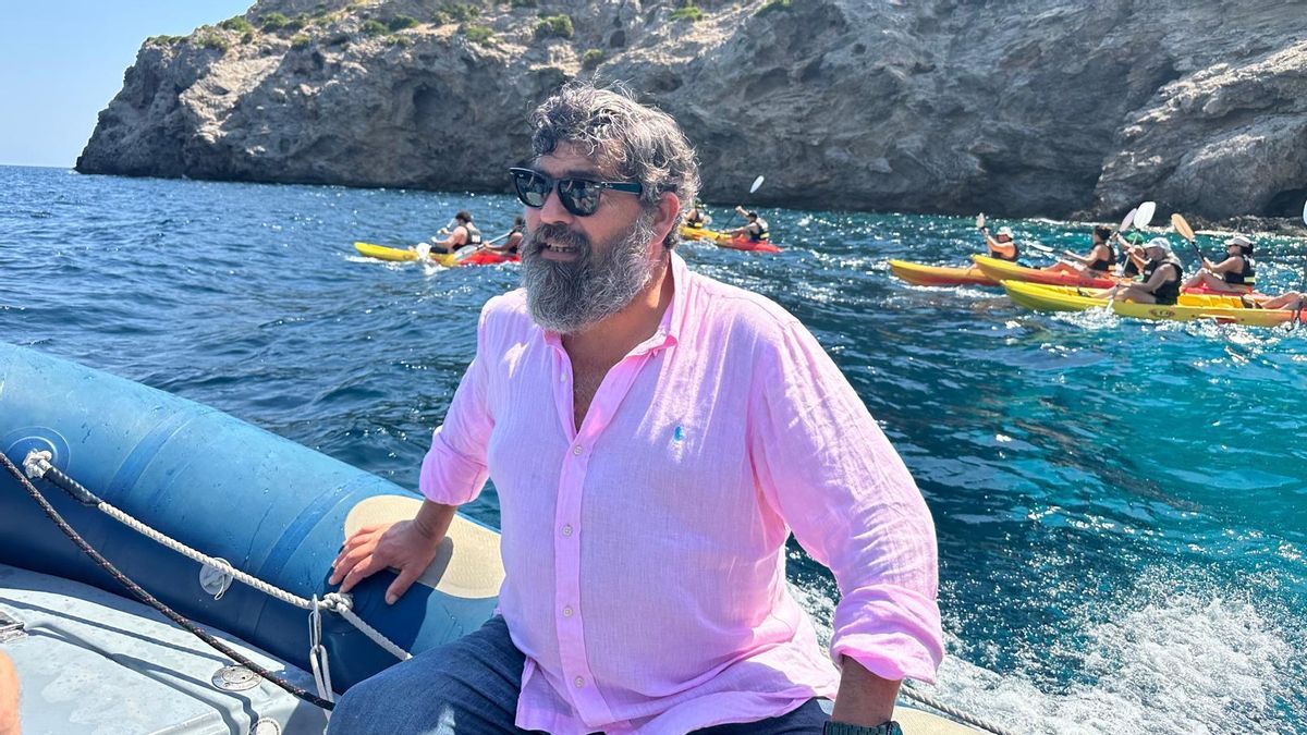 Una cabra disecada y 430 euros por unas llaves: los 20 viajes 'sin rastro' que hizo en coche oficial el vicepresidente de Vox en Mallorca