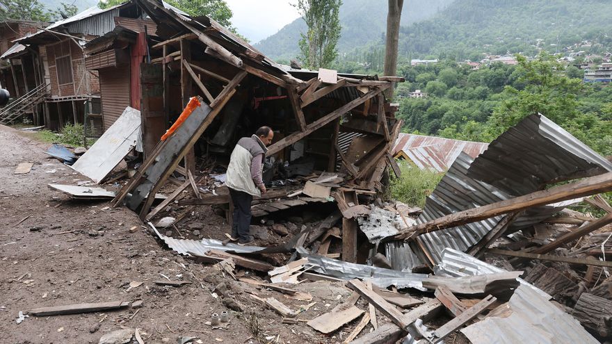 New night of clashes in Kashmir amid rising India-Pakistan tensions