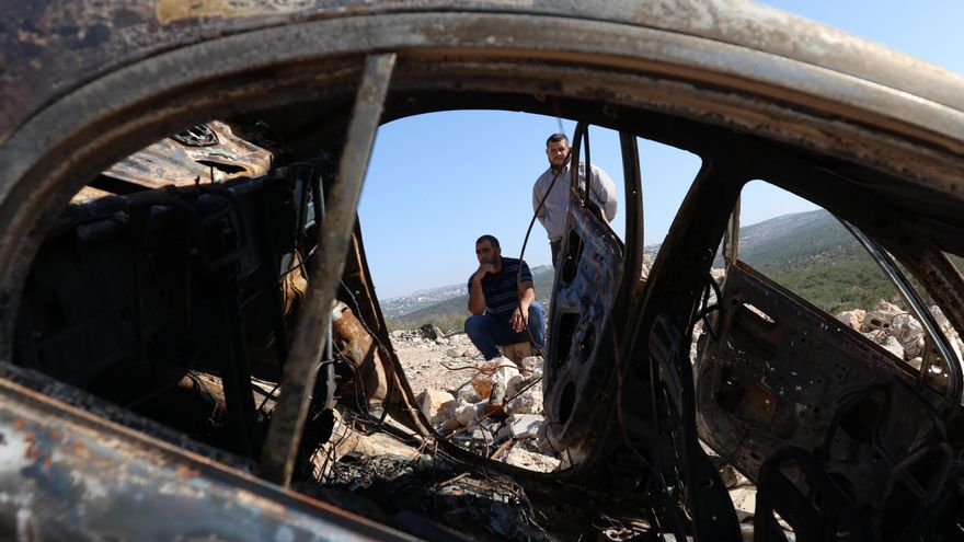 Armas, excavadoras y perros de presa: la violencia de los colonos sancionados que siembra el terror entre los palestinos