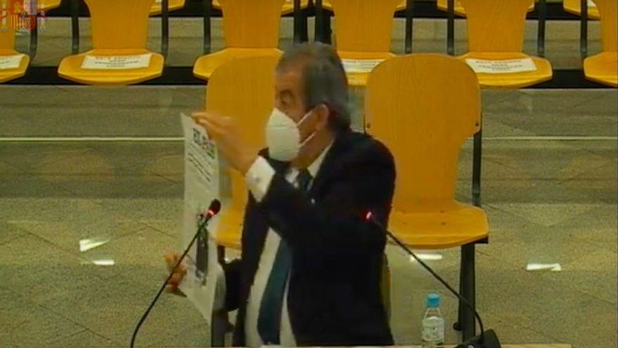 El ex secretario general del PP Francisco Álvarez-Cascos en su declaración como testigo en el juicio de la caja B