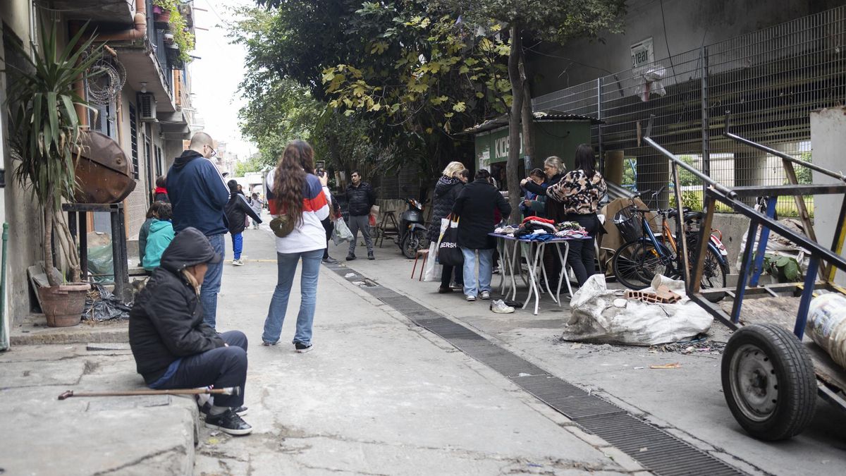 El Operativo Tormenta Negra se desplegó durante más tres horas. Más de 1.500 efectivos, drones, helicópteros y topadoras desembarcaron sobre algunos de los barrios más poblados de la Ciudad. El miedo todavía persiste.