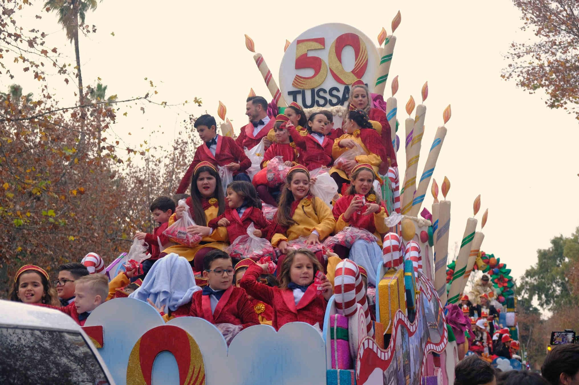 Tussam ha celebrado sus 50 años con carroza propia