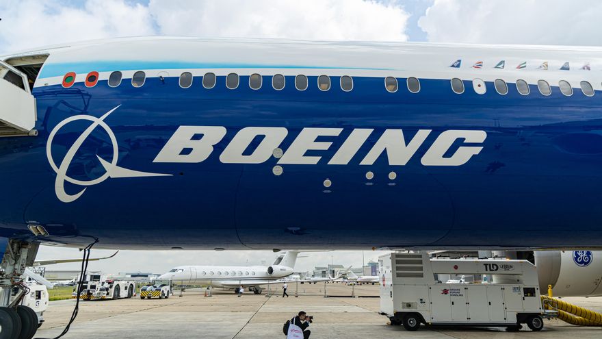 Boeing releva a su consejero delegado tras la crisis de las tuercas de los aviones 737 Max