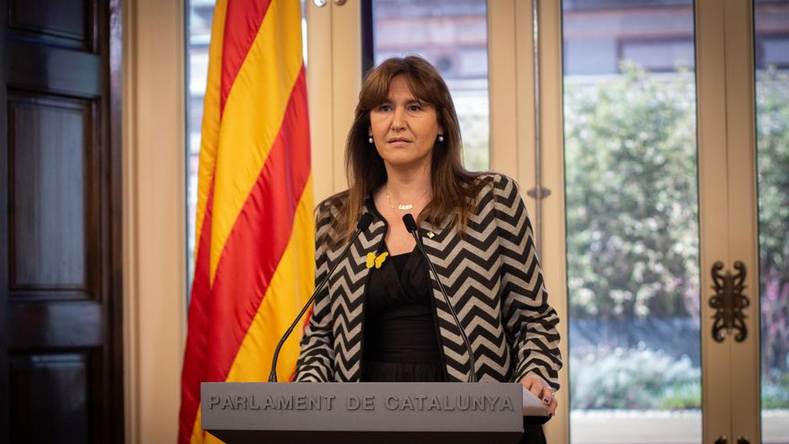 La presidenta del Parlament, Laura Borràs, ofrece una rueda de prensa en la Cámara catalana, en Barcelona, Catalunya (España), a 23 de marzo de 2021. Borrás ha propuesto al vicepresidente de la Generalitat en funciones como candidato a la investidura a la