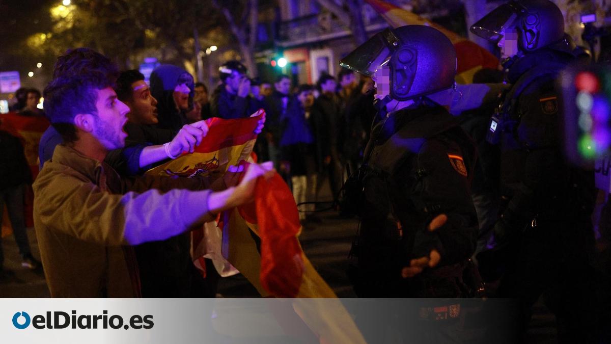 El PSOE pide que se retire la acreditación en el Congreso a los ...