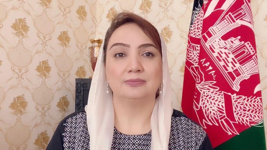 Shukria Barakzai: "Lo que los talibanes reivindican en Afganistán no tiene ningún antecedente en la cultura del país"