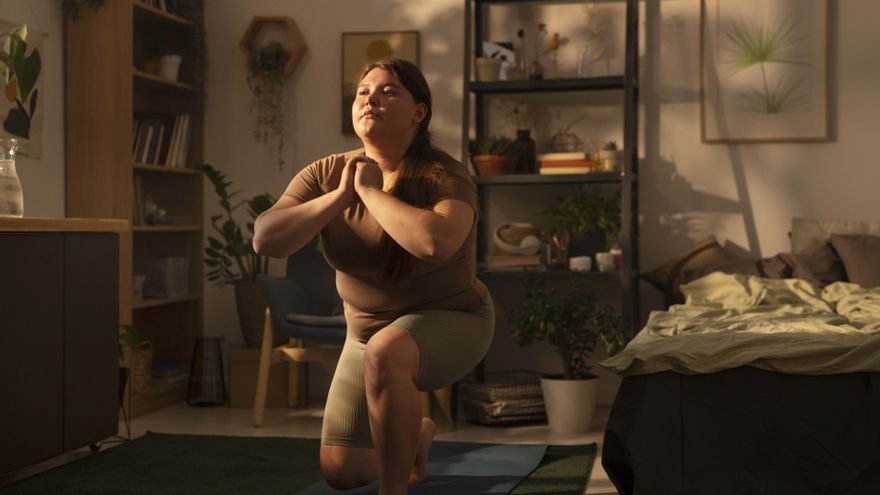 El ejercicio te puede ayudar a dormir mejor: cómo y cuándo hacerlo para que sirva