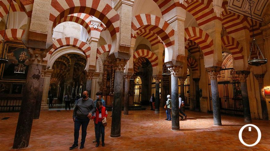 El Gobierno se abre a negociar con la Junta la ley que permitía una gestión conjunta de la Mezquita o Medina Azahara