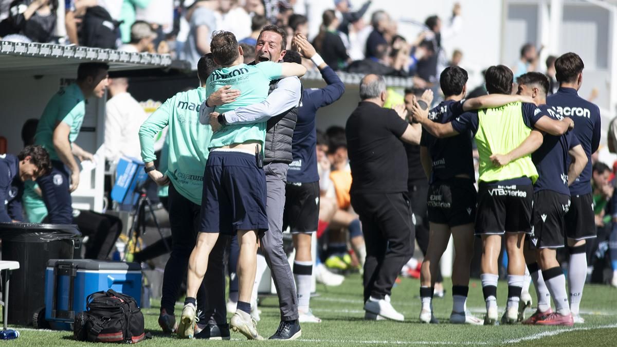 Las imágenes del Burgos CF - Córdoba CF