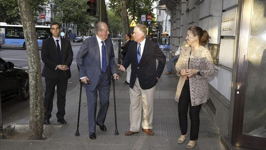 El Rey cena esta noche en un restaurante madrileño con Dan Quayle