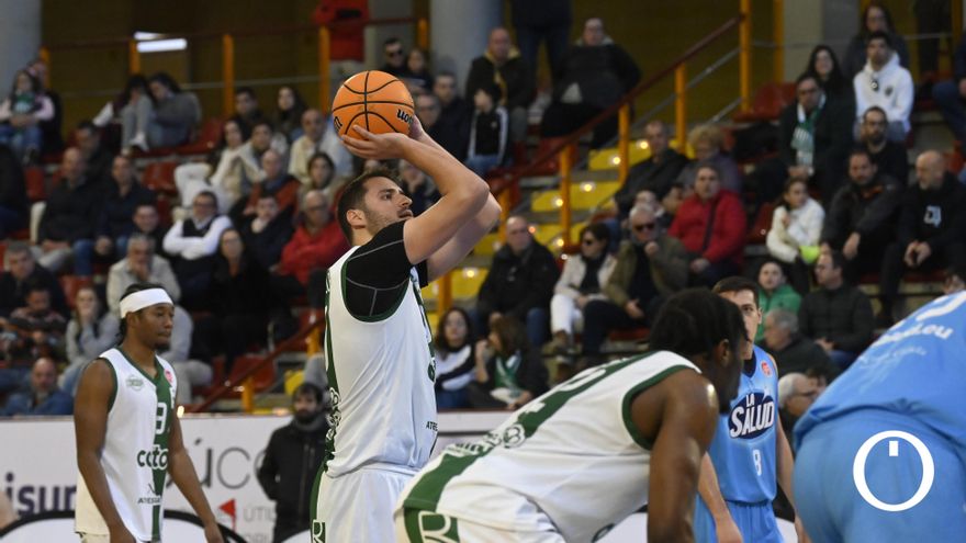 Los ex del Coto Córdoba encuentran nuevos destinos: Martín a Valladolid y Del Águila a Islandia