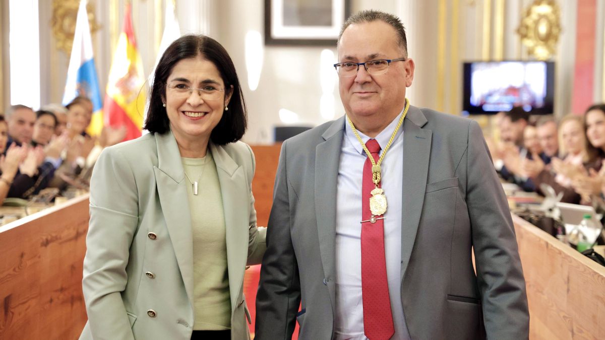 Alexis Rodríguez toma posesión como concejal en el Ayuntamiento de Las Palmas en sustitución de Inmaculada Medina