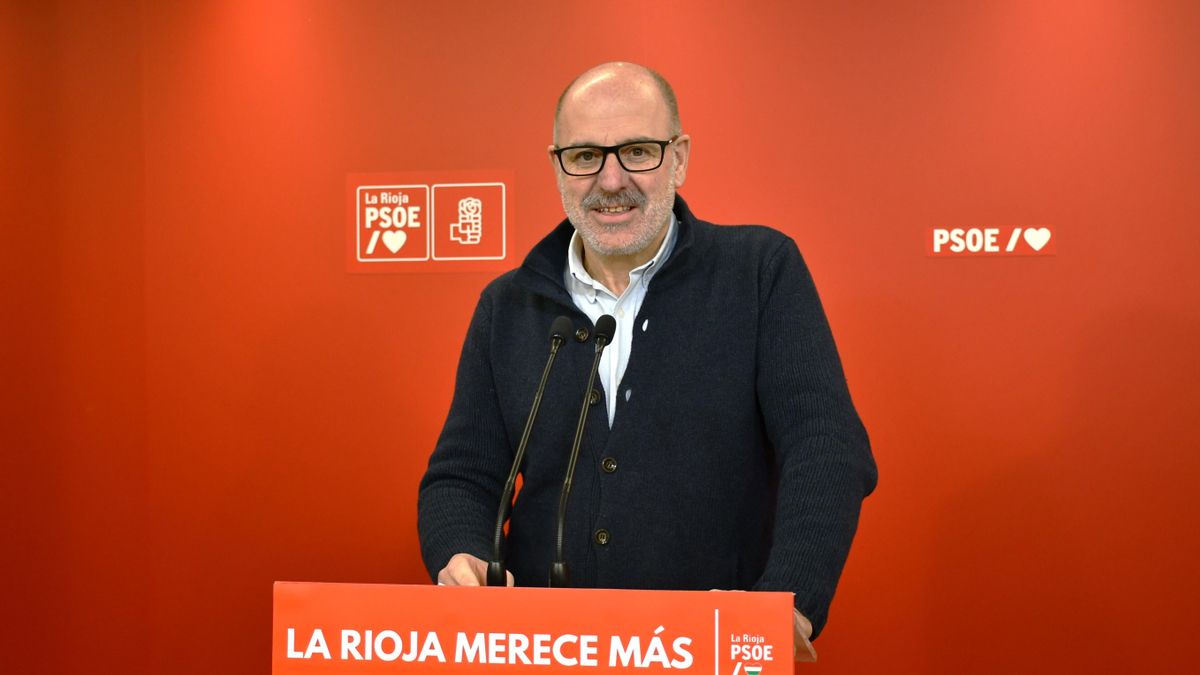 Legarra: "Con Pedro Sanz comenzó a asentarse Viamed y Capellán ya ha adjudicado 38 millones en externalizaciones sanitarias"