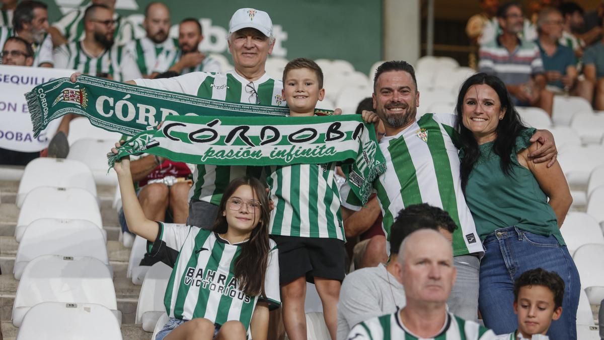 Grada Blanquiverde del Córdoba CF - Granada CF