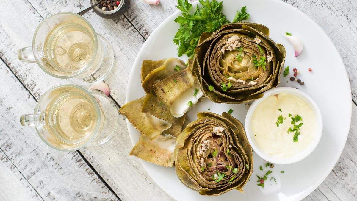 Recuerda abrir las alcachofas antes de cocinarlas