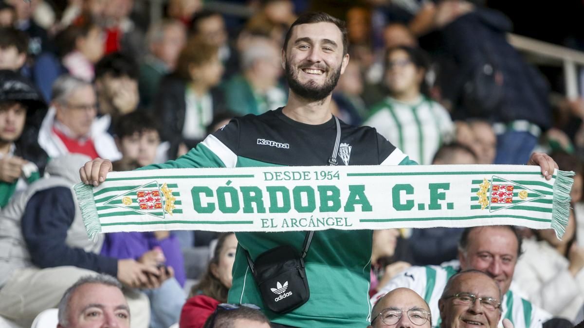 Grada Blanquiverde del Córdoba CF - RC Deportivo