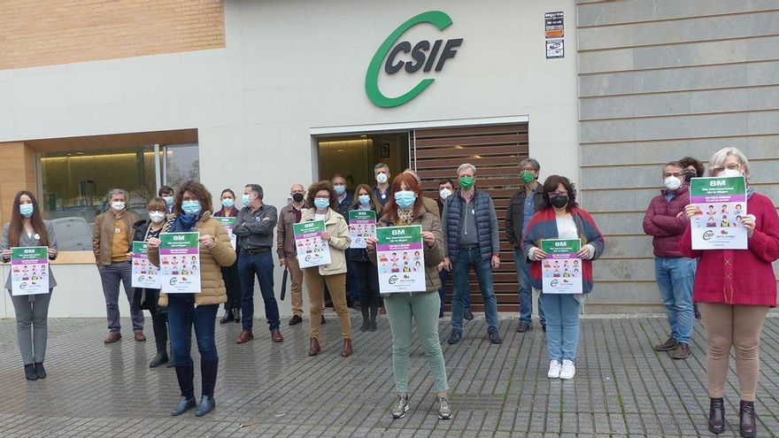 Miembros de CSIF este 8M.