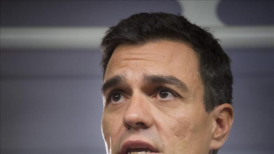 Sánchez reclama explicaciones "urgentes" en el Congreso sobre Catalunya Banc