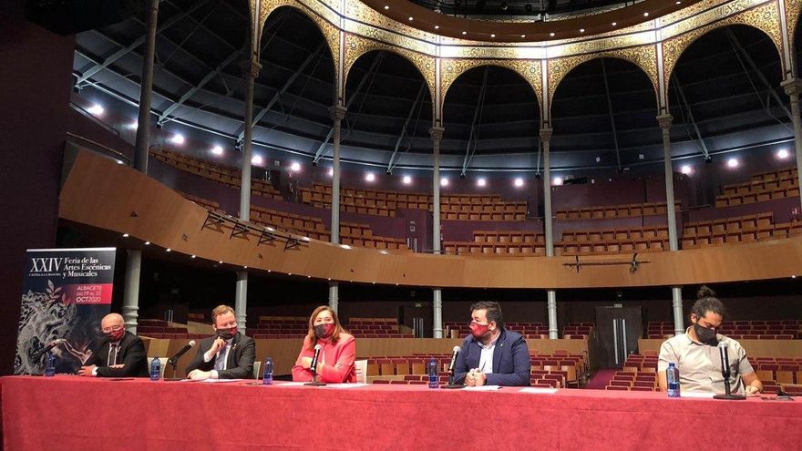 Rueda de prensa sobre la edición de la Feria de Artes Escénicas de Castilla-La Mancha en el Teatro Circo