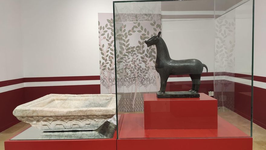 El Museo Arqueológico expone el cervatillo de Medina Azahara