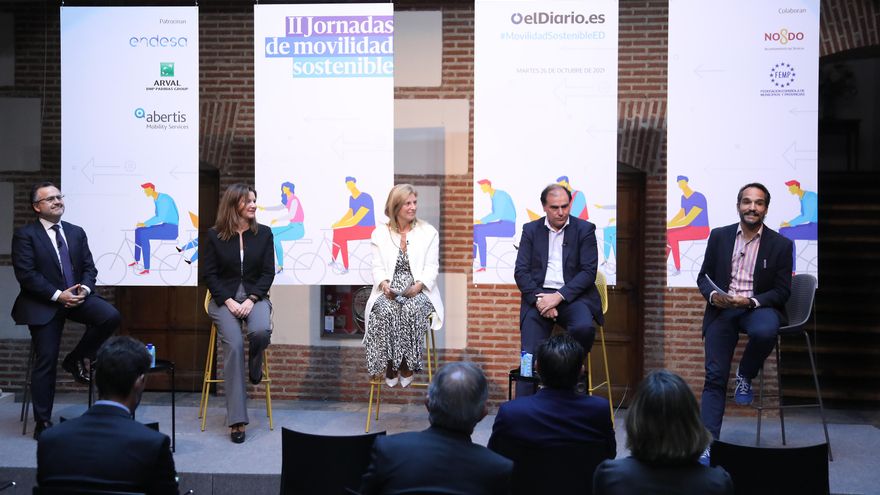 Mesa: 'La descarbonización de la movilidad'