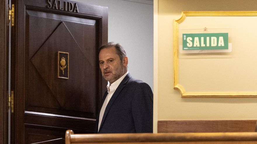 El Congreso no suspenderá a Ábalos como diputado hasta que el 4 de diciembre se confirme si el auto de procesamiento es firme