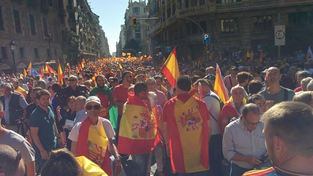 Sociedad Civil habla de más de un millón de manifestantes en Barcelona y el Ayuntamiento de 350.000