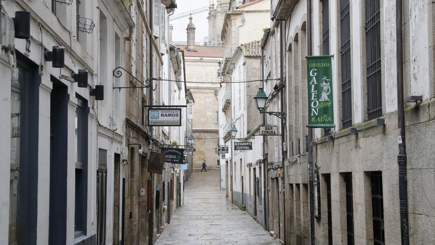 Feijóo descarta confinar Galicia mientras todos los territorios de su entorno imponen cierres