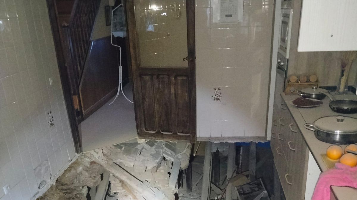 El primer derrumbe se produjo el domingo en la cocina